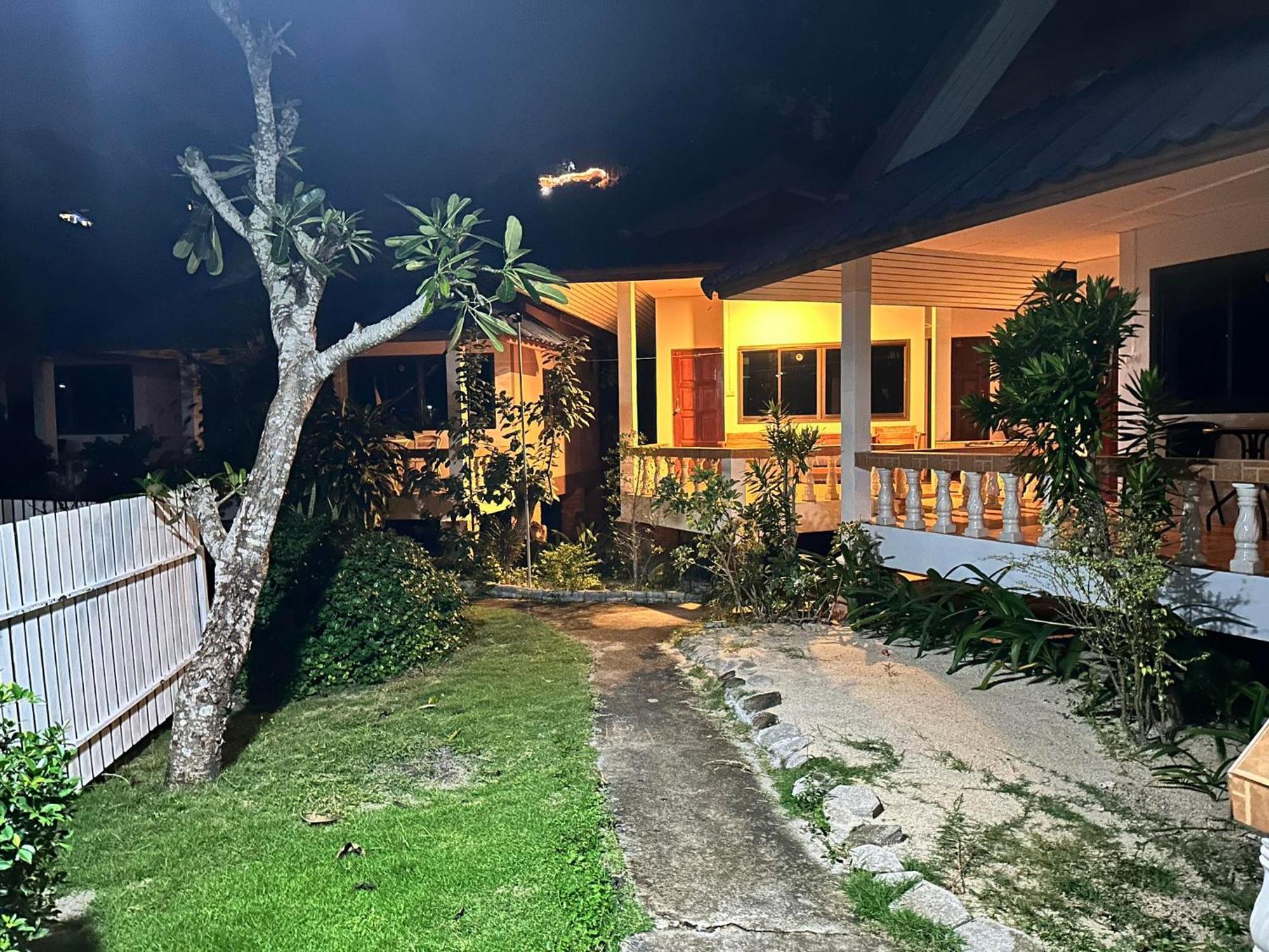 Ibiza Bungalows Haad Yao Eksteriør bilde